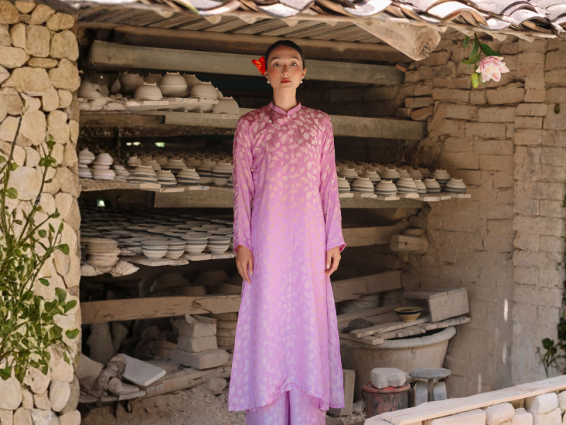 Áo Dài Ngân Hạnh màu tím