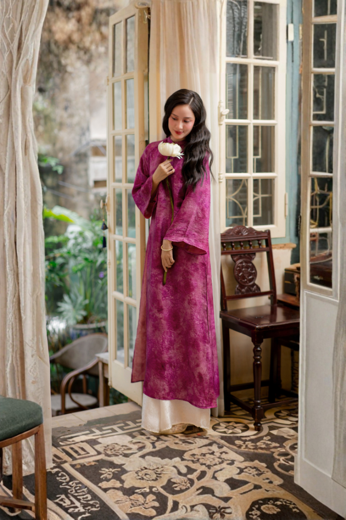 Áo dài Hoa Mộc Lan màu hồng tím